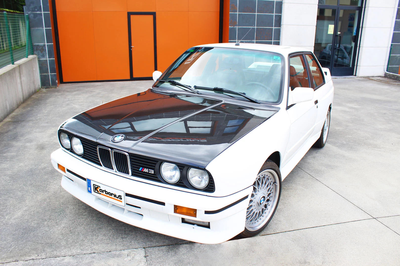 Karbonius BMW E30 Carbon Fibre Bonnet / Hood