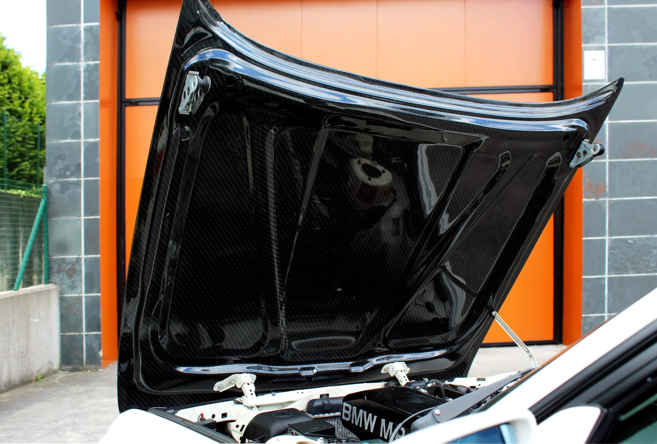 Karbonius BMW E30 Carbon Fibre Bonnet / Hood