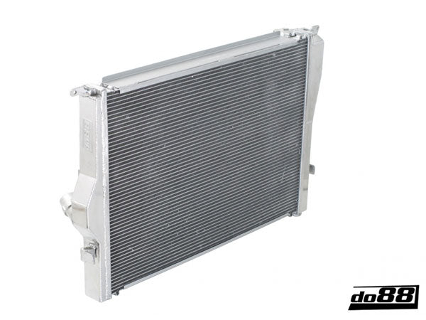 BMW M3 E90, E92, E93 - DO88 Performance Aluminium Radiator