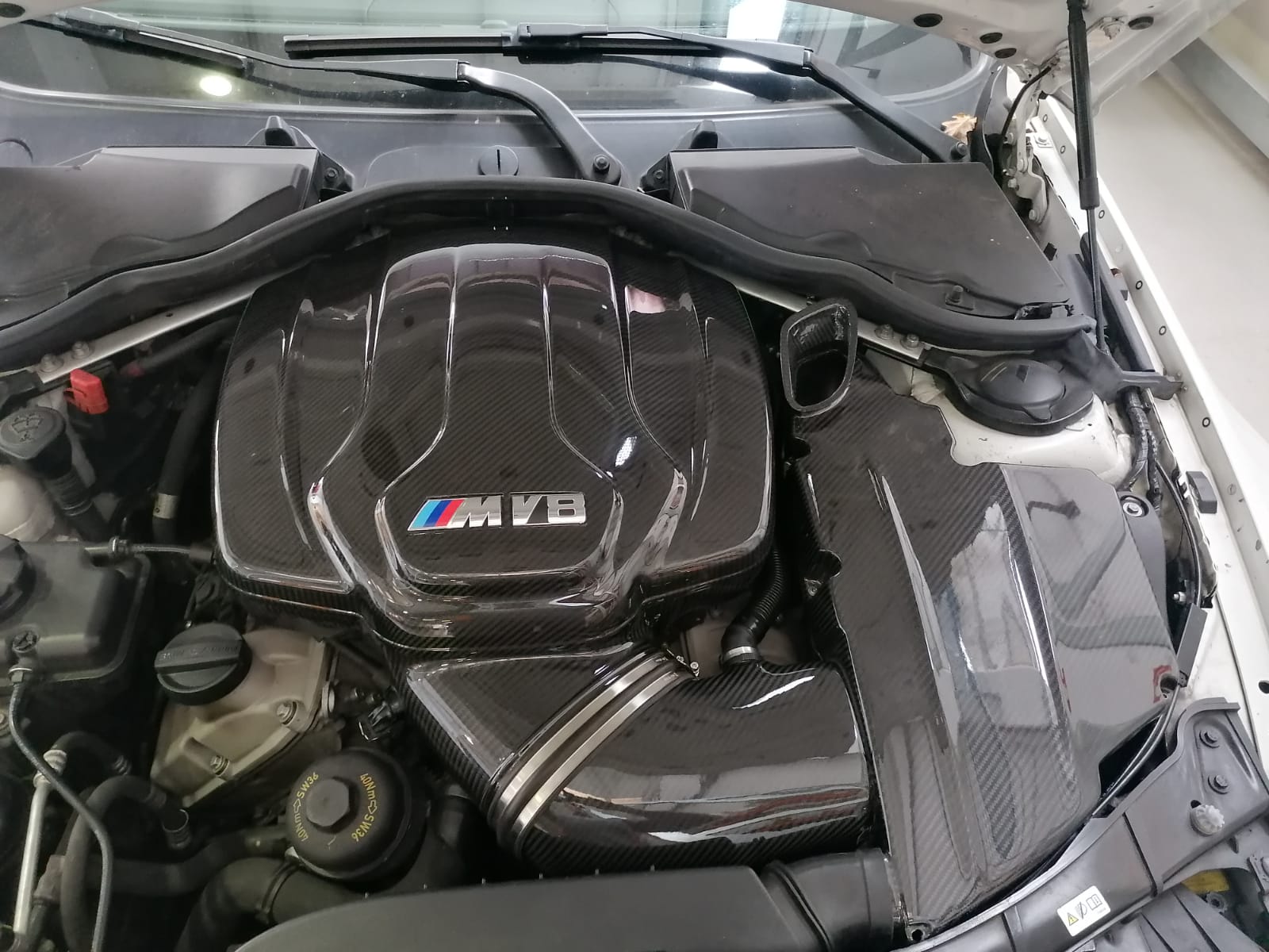 Karbonius BMW E9X M S65 Carbon Fibre Airbox