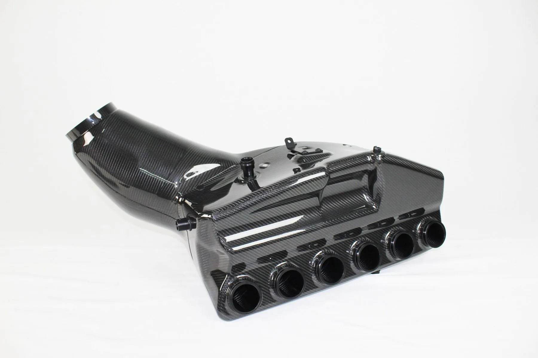 Karbonius Race Airbox E46 M3 Version 3 with Smaller Inlet