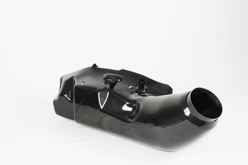 Karbonius Race Airbox E46 M3 Version 3 with Smaller Inlet