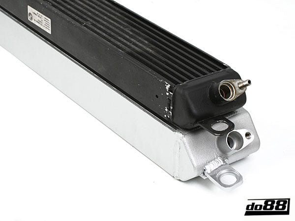 BMW M3 E90, E92, E93 - DO88 Performance Engine Oil Cooler